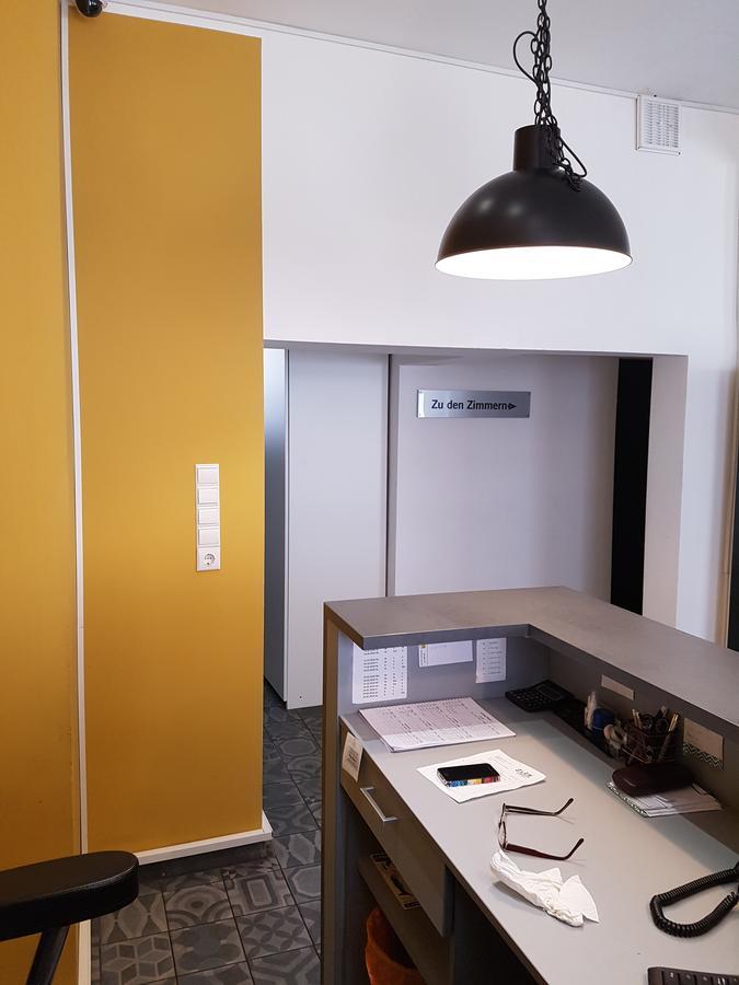 Hotel Fly ' In Offenbach am Main ภายนอก รูปภาพ